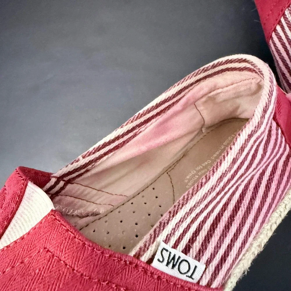 TOMS Red Herringbone Canvas Espadrille Alpargata Flats Striped Heel Womens 7.5